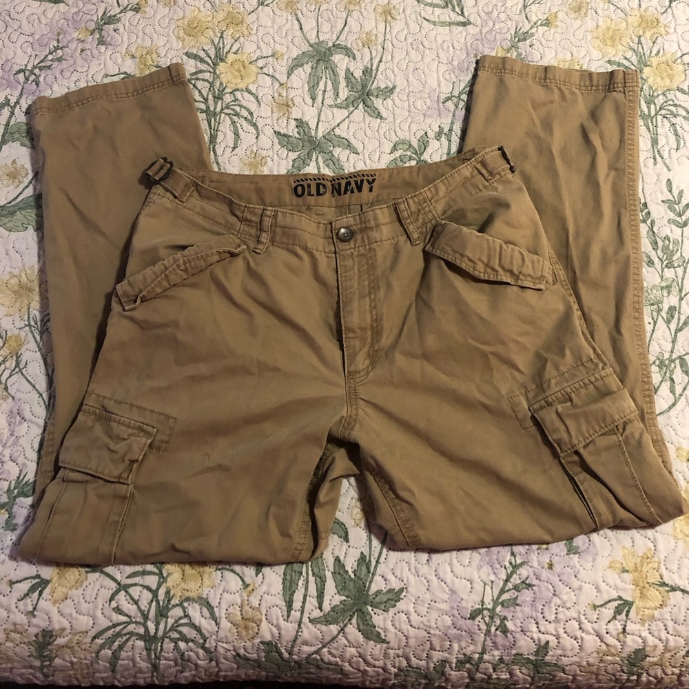 Old navy cargo pants